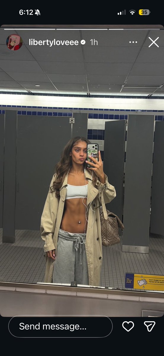 eecarlatee's tweet photo. i hate myself https://t.co/Jn0wNeNN1C