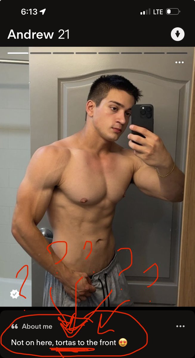 guyslookitse's tweet photo. Oh okay https://t.co/yfDrZZ4dE7