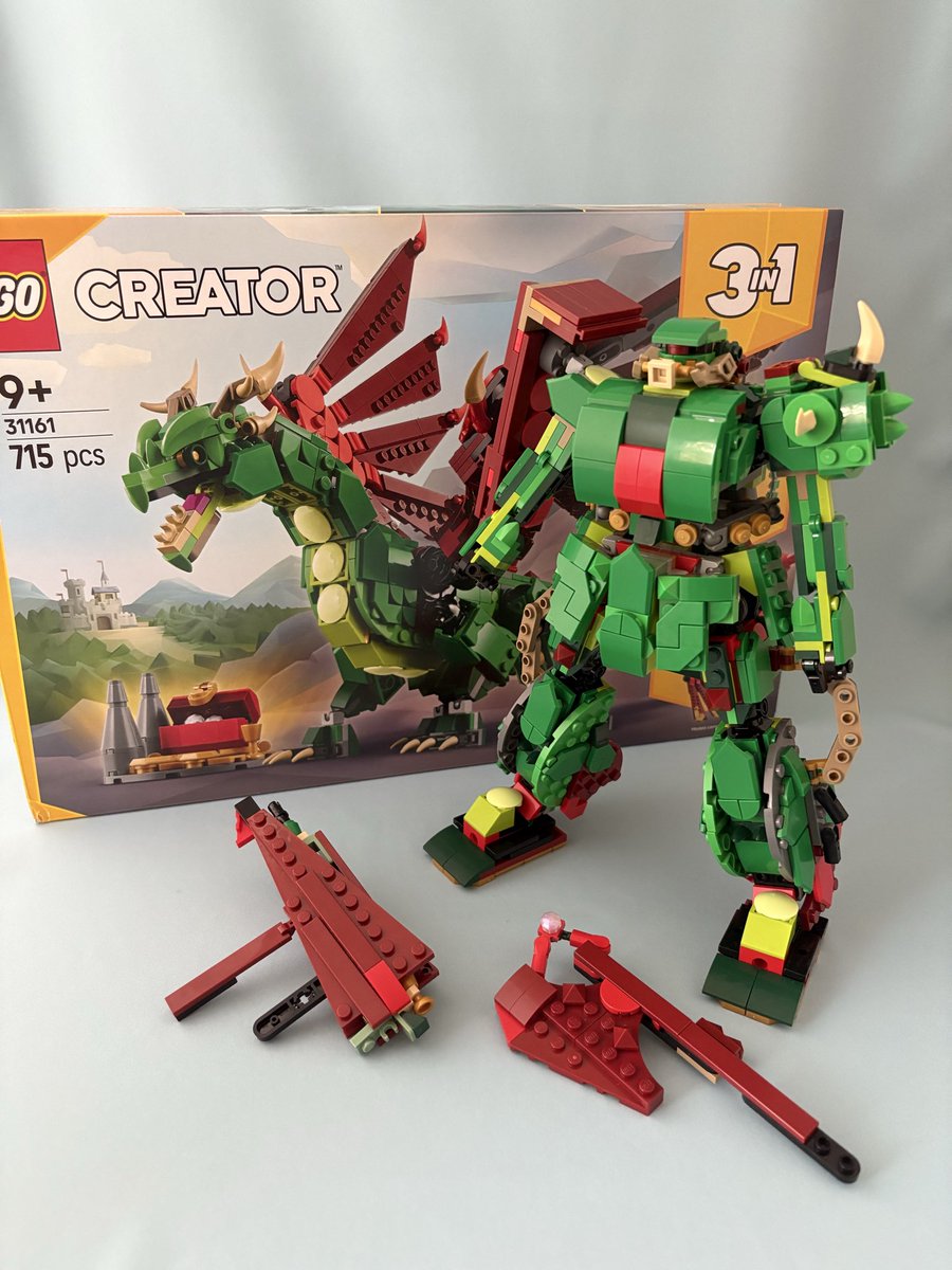 Rosso41167's tweet photo. #全クリエイターに告ぐドラゴンの作品を解放せよ
#レゴ #LEGO #ザク改
かつてはドラゴンでしたが
今では立派なザクです https://t.co/Kwh369E8AD