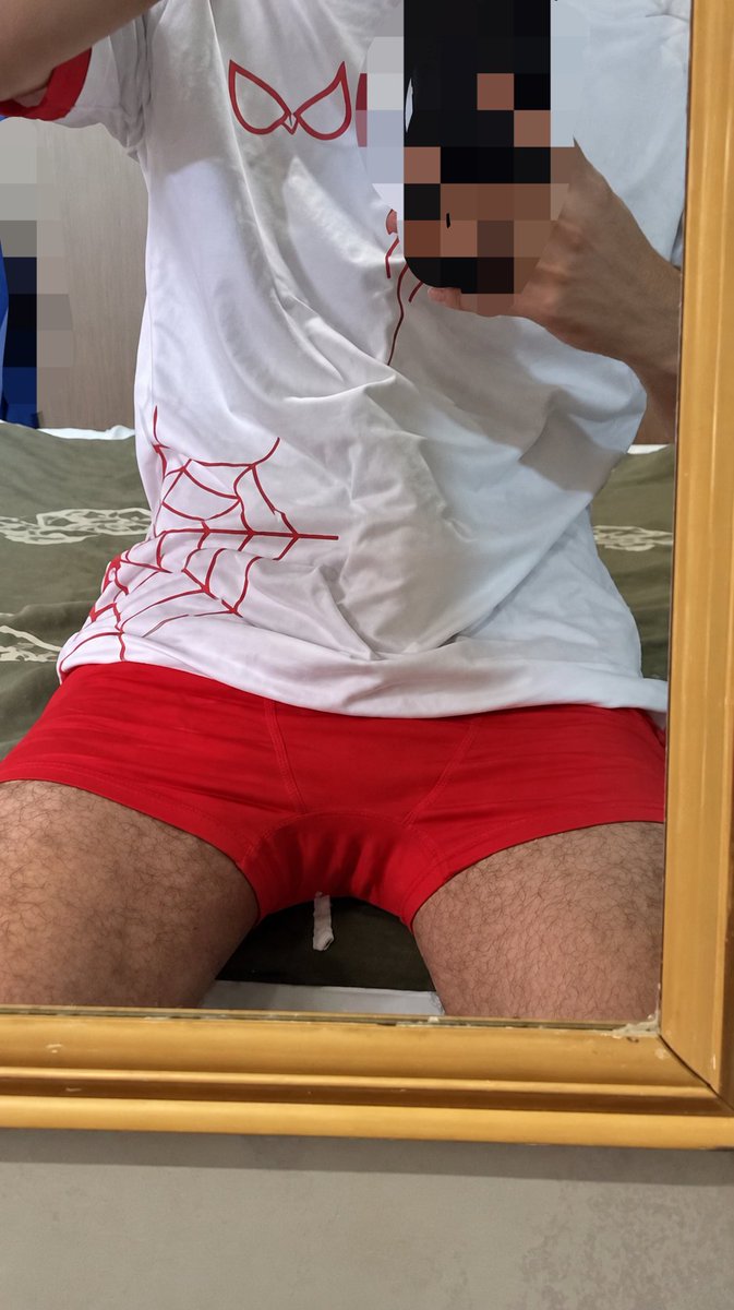 osubzinho's tweet photo. Magrinho esconde um segredo 🙊🤫

#novinhodopirocão 
#BRODERAGEMㅤㅤ https://t.co/CNWpvj4MAa