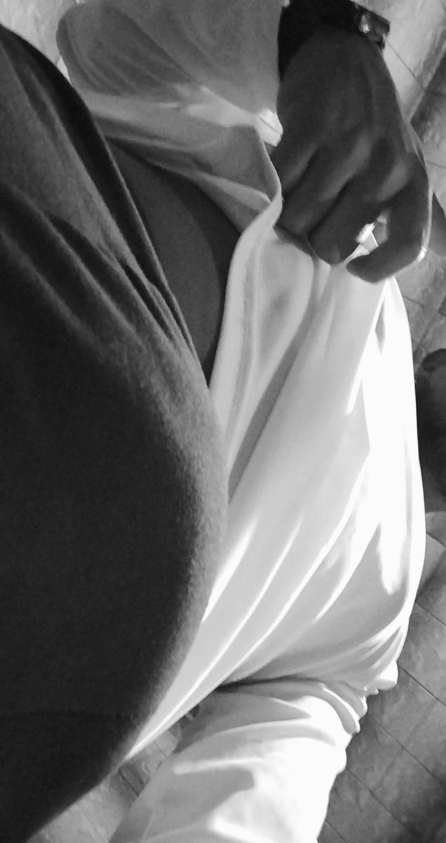 SfaaHP's tweet photo. Algo también para las chicas 😉❤️‍🔥 
Me encanta comermelo todo🥵 https://t.co/7YUWVPxHQ9
