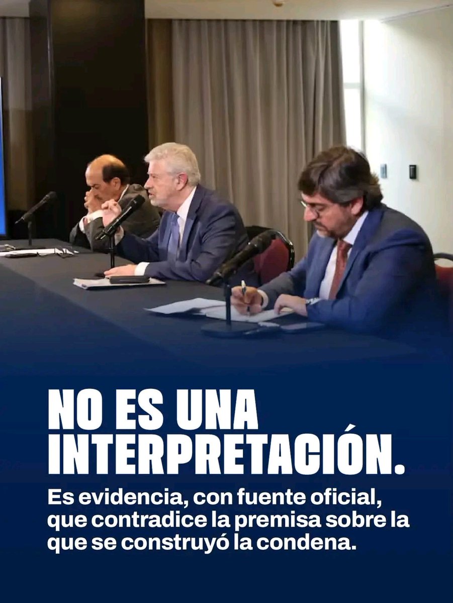psychosaurio's tweet photo. @OscarParrilli @CFKArgentina https://t.co/aU83zA3GUN