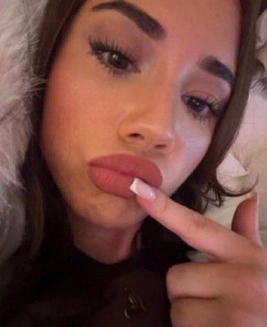 Jamie_arch29's tweet photo. Need someone melt my brain by feeding me and edge me maybe deny meee🫣#irl #wankchat #wankbattle #cuck #cuckold #bull
#tiktok #blacked #blackedraw #snowbunny #qos #interracial #goon #trend #edit #bnwo #crush #bbc https://t.co/ilTtsRfMbE