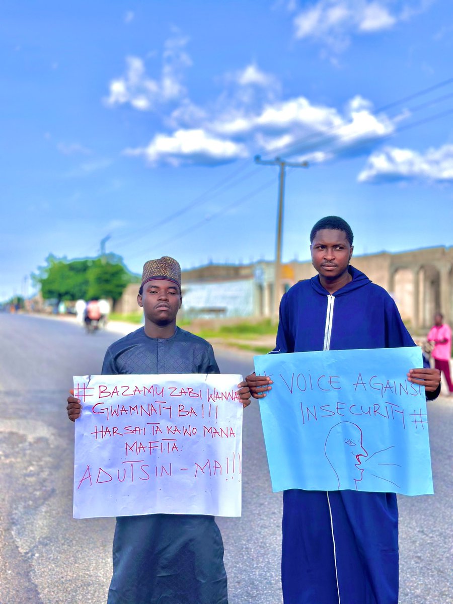 Abdullahircc12's tweet photo. Dutsinma da kewaye yakamata mufarka 
Domin muna bukatar tsaro https://t.co/Ou2XmeuAe9