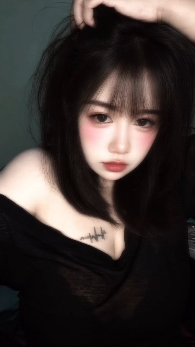Fah9fa's tweet photo. ผมไม่ยาว มัดใจใครไม่ได้เลย #สาวอวบน้ำเยอะ #fyp #fypシ゚ #สาวแว่น #แว่นมานี่ https://t.co/pkymbmmUoi