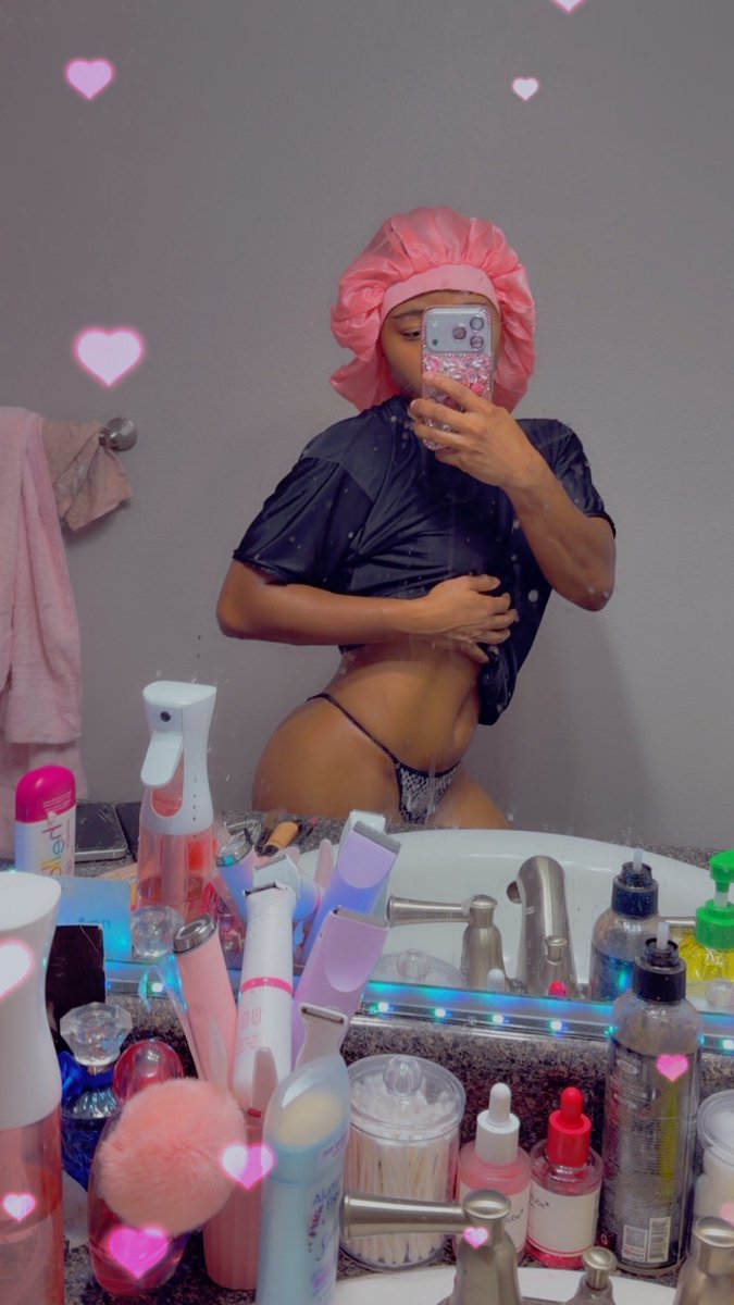 Emish09d's tweet photo. add me on Snapchat for private stories 🤭emorie_0001 https://t.co/Cjjk8OleuZ