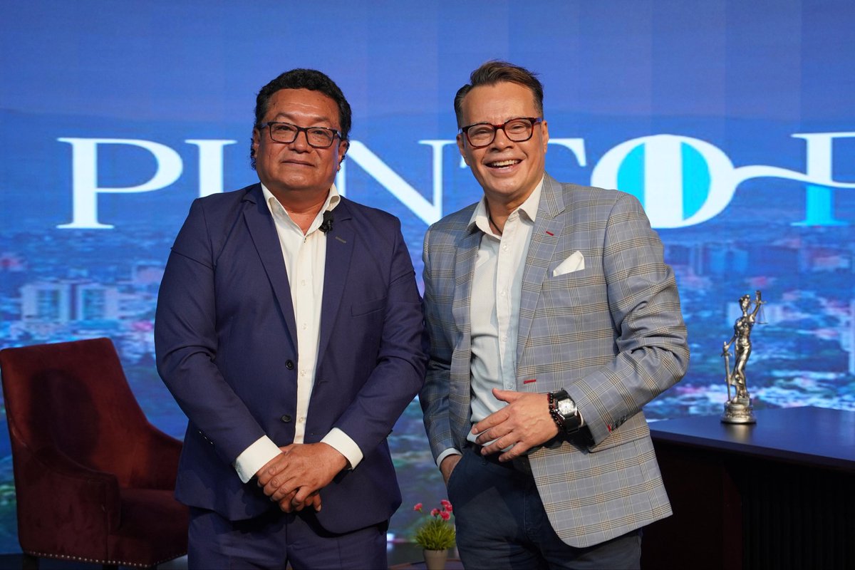 PuntoPaisGT's tweet photo. 🎙️🇬🇹 Gracias a Mario Hernández por ser parte del décimo tercer episodio de Punto País.

Agradecemos el espacio para conversar sobre Puerto San José.

Si aún no has visto el episodio, ya está disponible en nuestro canal de YouTube: PuntoPaísGT.

#PuntoPaís #Guatemala https://t.co/nBuagJfRdE