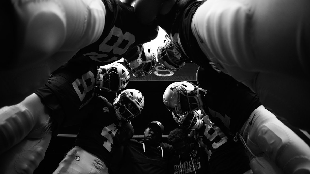Raiders's tweet photo. Silver and Black and White stills 📸 

Full gallery: https://t.co/tqtDVQ8BiP

@KarmaAutomotive | #RaiderNation https://t.co/KO7ybrgiW2