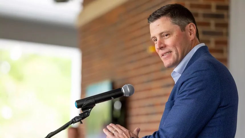 calebsalersstm's tweet photo. Ole Miss AD Keith Carter says Oxford and the school’s campus will be safe this weekend, despite Louisiana Gov. Jeff Landry’s remarks about LSU possibly needing military assistance for security purposes.

“Honestly, I’ve kind of tuned out the governor of Louisiana. That’s not something we’re focused on here on campus.”