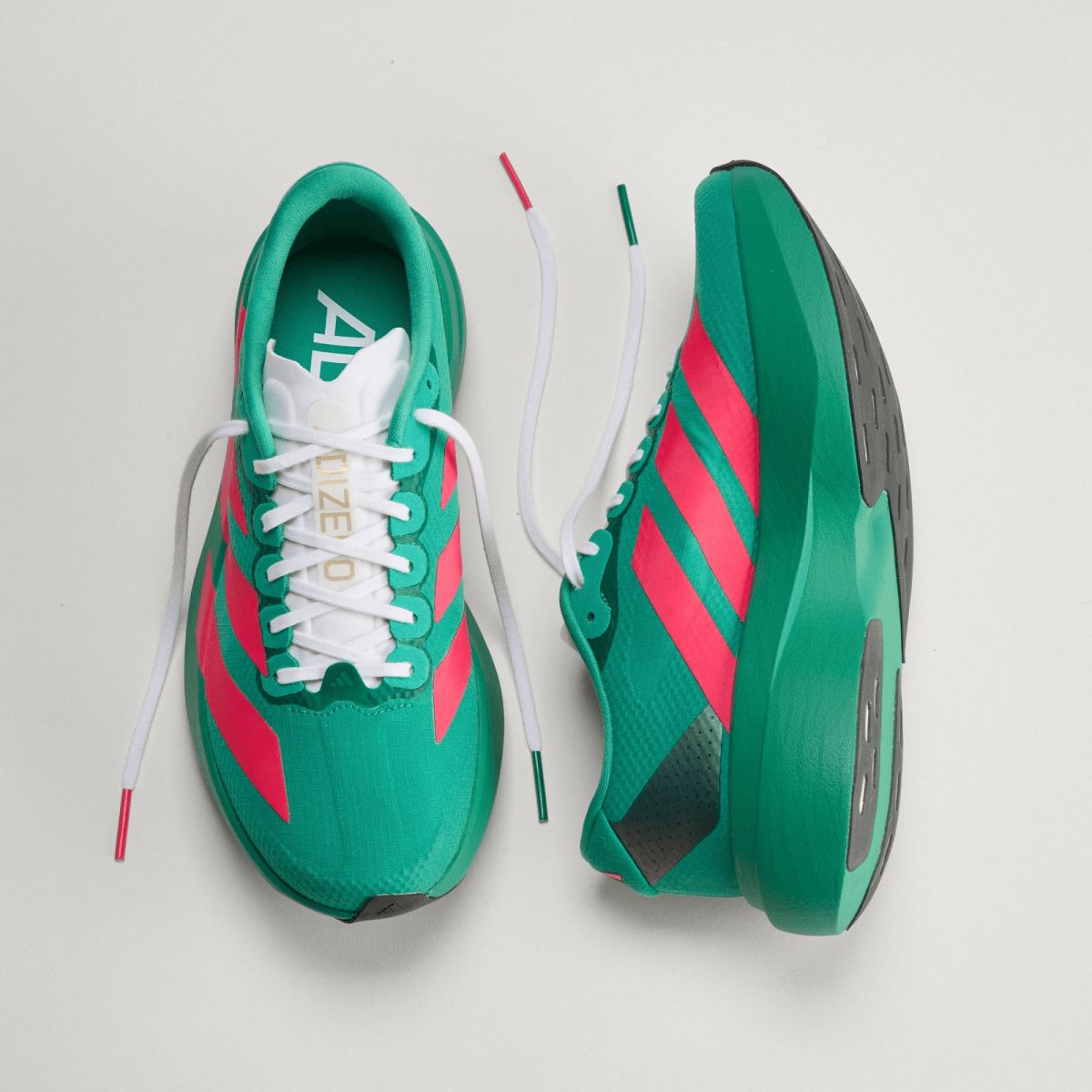 JustFreshKicks's tweet photo. 50% OFF adidas Adizero EVO SL starting at $75 + FREE shipping

https://t.co/frls2wNy0N https://t.co/r8QYP81xJ6