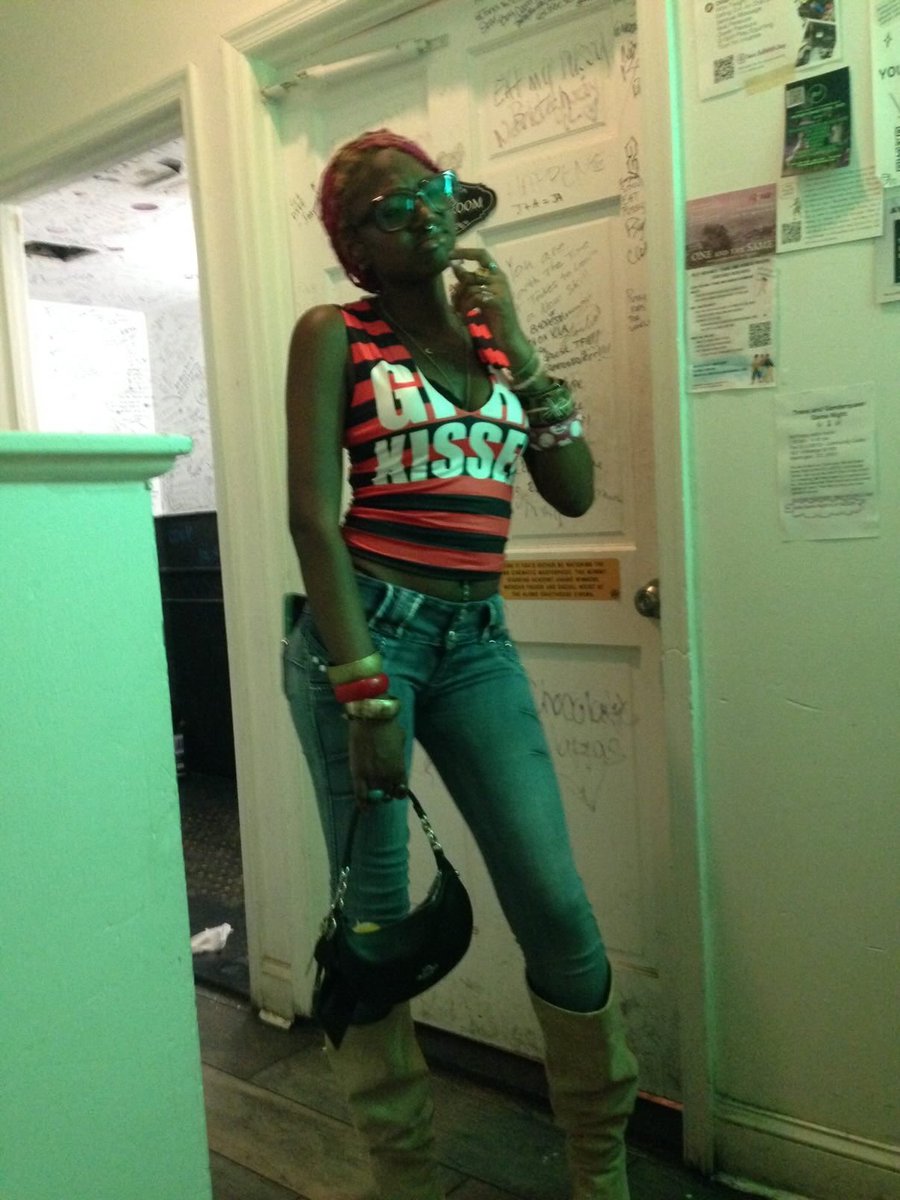 supahst4r's tweet photo. have to post these on every platform sorry #younghotebonyprincess https://t.co/R3ruxNcfhS