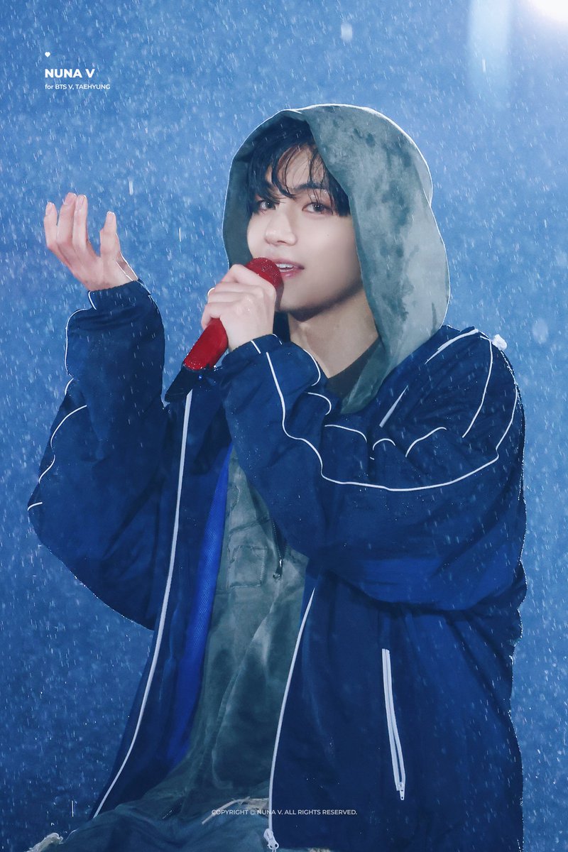 thv_1230V_'s tweet photo. おはようございます🐻

#뷔 #V #태형 #Taehyung https://t.co/ZfR1qTRYKS
