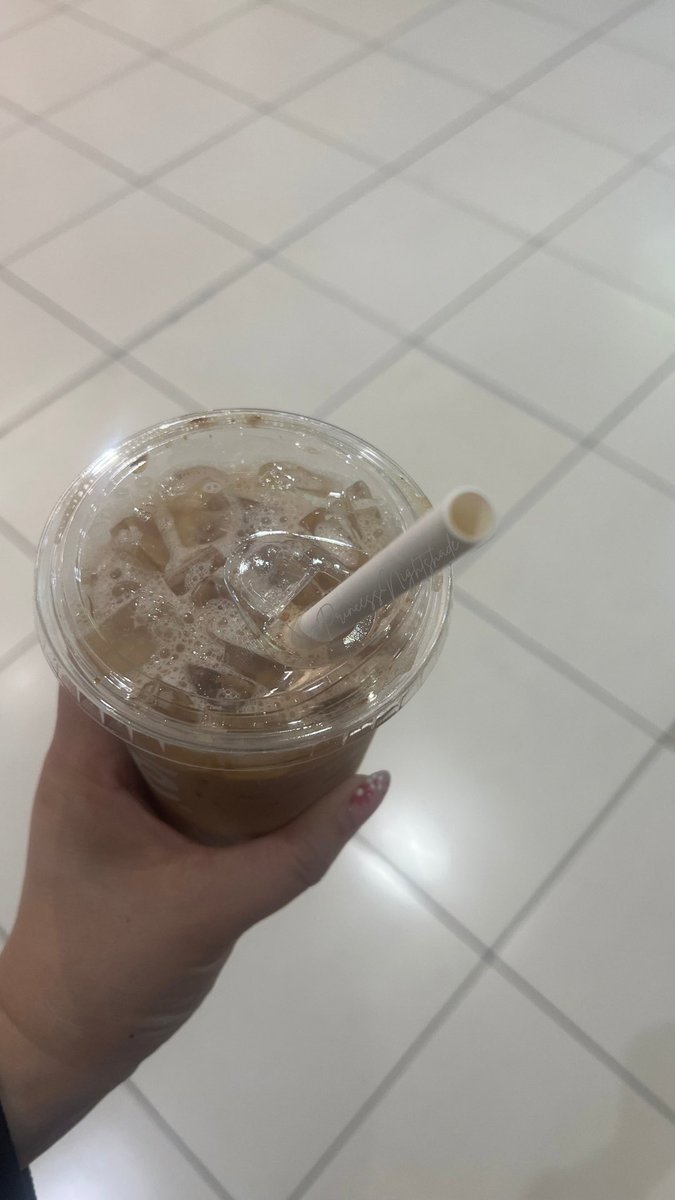 PrincessNghtshd's tweet photo. Good morning goddesses and simps 🖤 

Coffee hit to start my morning, tastes even better free 😌 

My lunch later should be free too, right? 😝💸 https://t.co/Jja8rsP29B