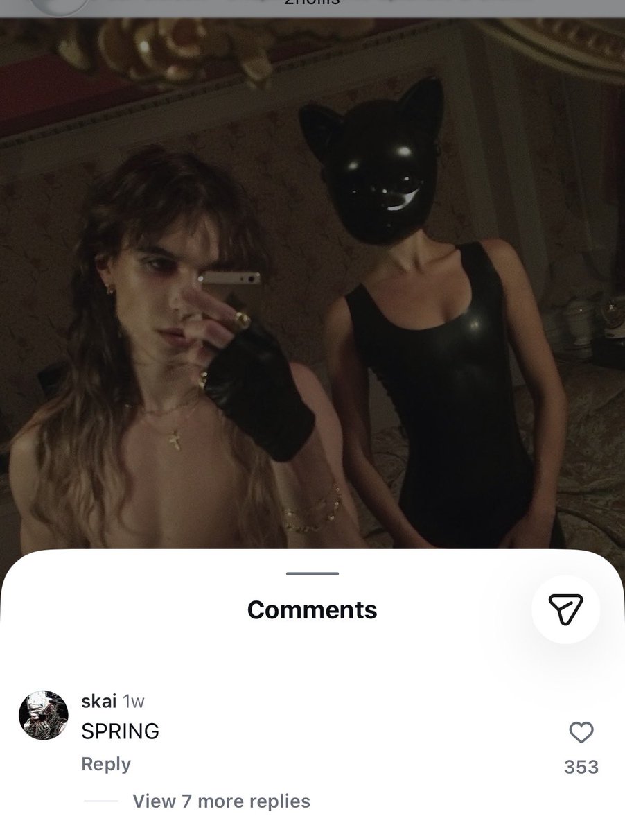 hollisarchive's tweet photo. // admin post

i think the next single is tell me that you love me, at first i thought skai commenting “spring” meant that the album was coming out in spring but it would make sense if he was referring to this song that he has prod credits of https://t.co/EBCfnm2BSm