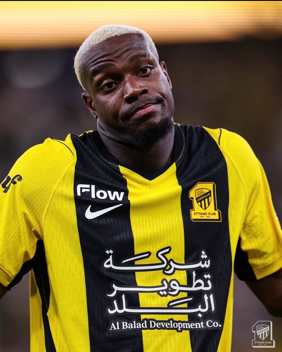 xxoiur's tweet photo. 🚨🗣️ جورج لاعب الاتحاد لـ سايمون بوابري:

يضع قلب أحمر " ❤️ " https://t.co/gv4nQtnOY5