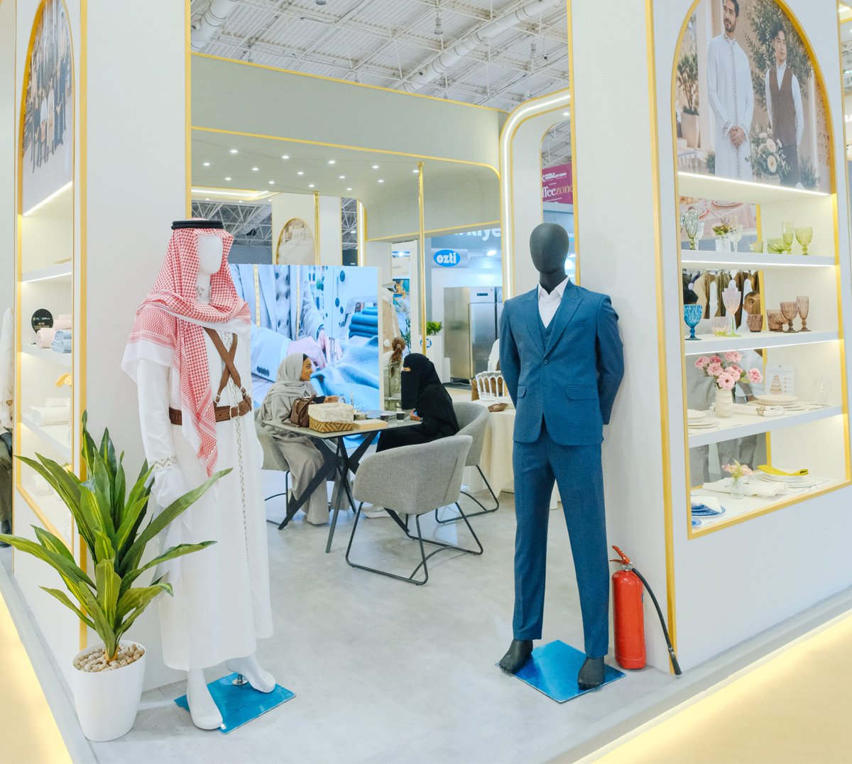 HHExpoSaudi's tweet photo. One show floor. Every layer of hospitality.

📅 15 – 17 Sept 
📍 RICEC

🎟️ https://t.co/dLIjNMbbjc

#HHExpoSaudi https://t.co/kgYgR5WYEJ