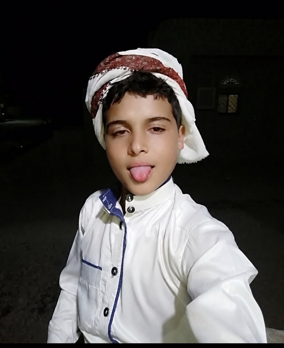 0ssikvS's tweet photo. تعال يا قلبي ادلعك 💋😘 https://t.co/UrAuu89bGI