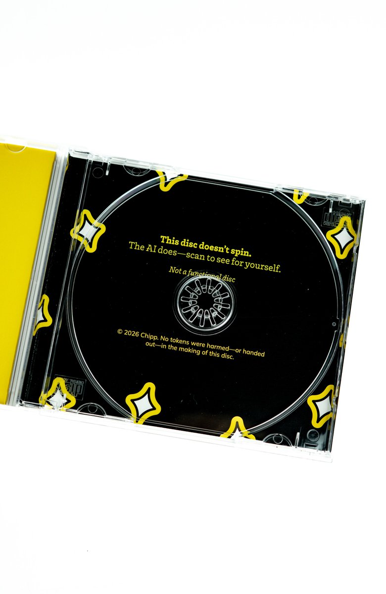 ONeilPrinting's tweet photo. A very current AI story, delivered like an old-school CD.

O’Neil Printing + Rule29 created a faux CD experience for Chipp Con, bringing strategy, creative, print, and production together in something people could hold.

Have an idea worth mailing? Let’s make it memorable. https://t.co/xNlxMcIvhY