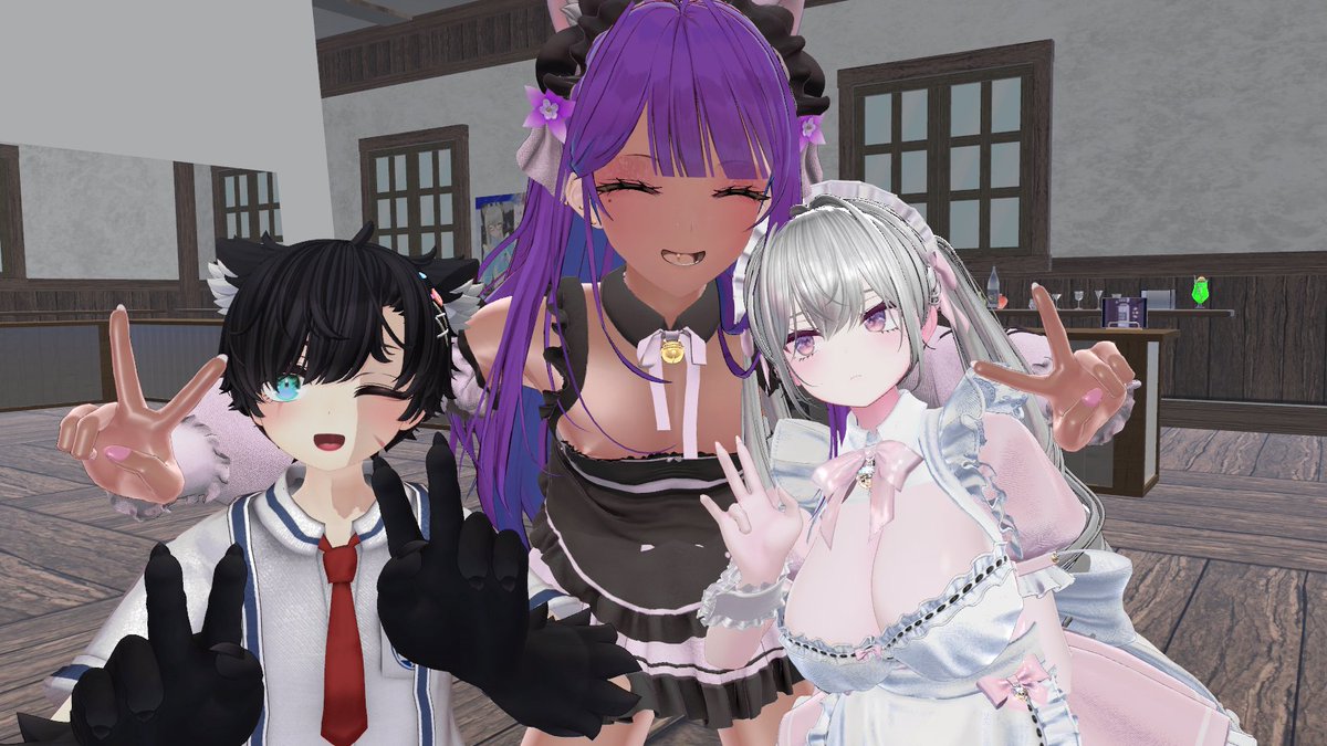 vrc193If's tweet photo. Ichikaさんに誘われて #RoseLilly に行ってきたよ
あんまり接客系イベントに行ったことなかったけど
楽しかった~
#VRC女装男子メイド喫茶 https://t.co/HYsXjQM9UM
