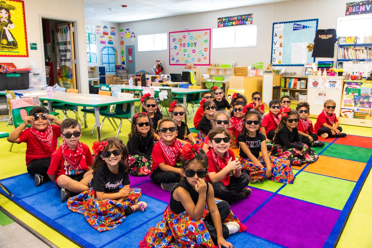 BanningUSD's tweet photo. 🎶💃 Celebrating Hispanic Heritage Month at FSDC! 💚 We are proud to see our youngest learners building confidence, celebrating culture, and creating special memories together! 🌟
#HispanicHeritageMonth #FSDC #WeAreBanning https://t.co/1phIjOAWYd