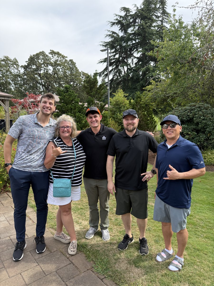 Andersen_Const's tweet photo. Thanks to everyone who attended the Andersen Foundation's 5th Annual Eugene Golf Tournament, benefiting The Old Mill Center. Through education, therapy, and family services, Old Mill Center helps children build the skills, confidence, and resilience they need to succeed. https://t.co/AZpXVJfjYx