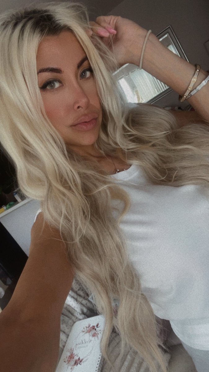 KileyFox's tweet photo. Back in LA https://t.co/7Ni5BsiekO