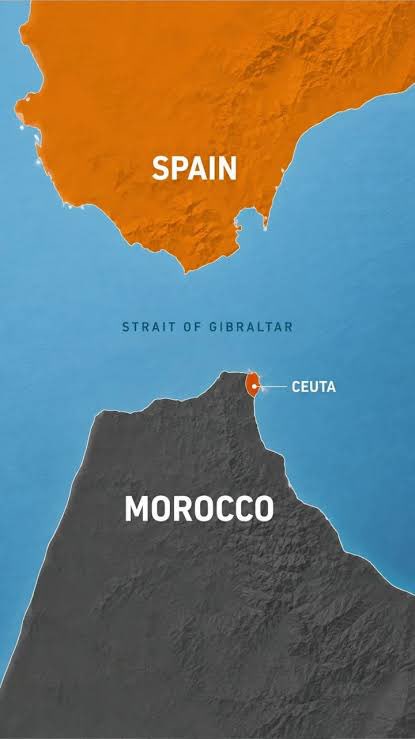 SmileeCj's tweet photo. @elchiringuitotv Spain literally has a border wall in Africa to keep Africans out of Spain https://t.co/g1tCO2vHYu