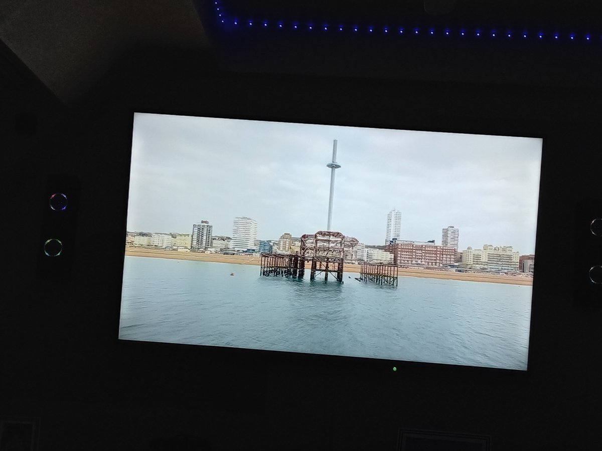 TrevCampbell's tweet photo. #TheBoxTV #JoesEssex me and my daughter did this a couple of weeks ago in Brighton and totally enjoyed it https://t.co/jzEuf36ePU
