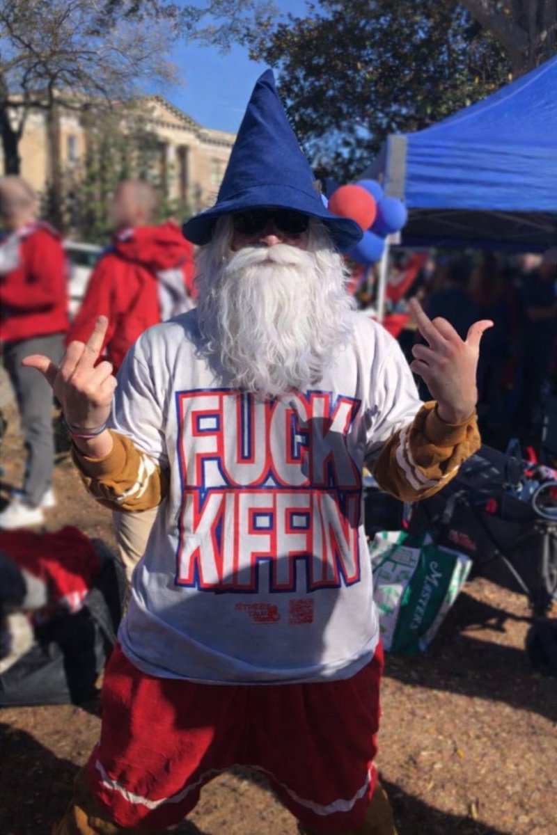 Wizard_Mer1in's tweet photo. #LSUHateWeek https://t.co/DgnQzxh6OU