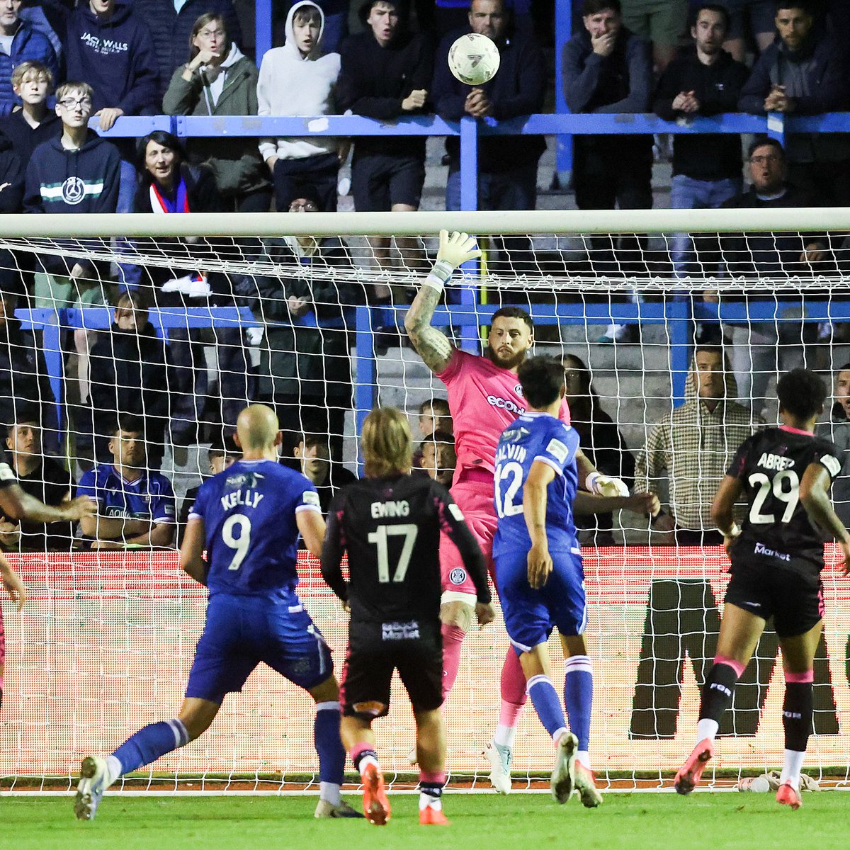 FGRFC_Official's tweet photo. The BIG MAN makes BIG SAVES 🧤

#WeAreFGR💚 https://t.co/drnGPXvvcn