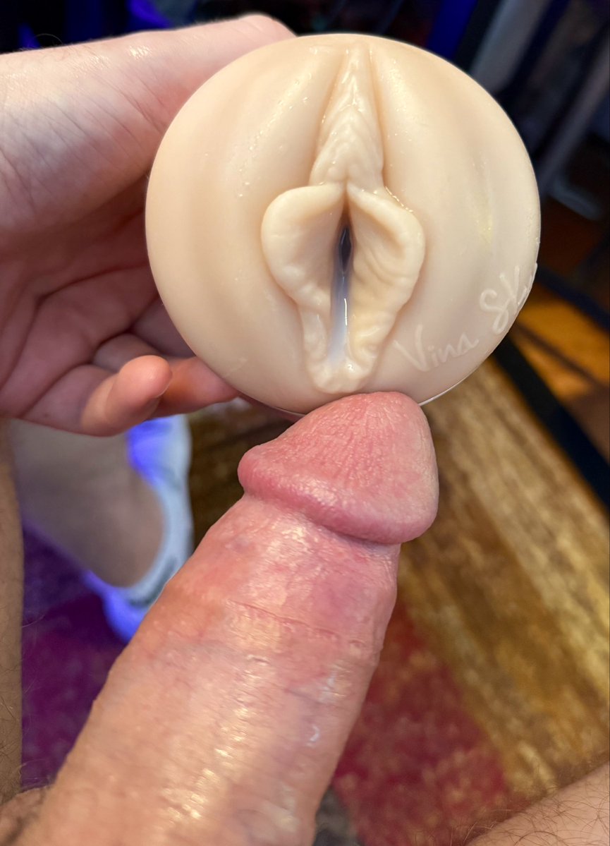 Homoflexovr1's tweet photo. My gay dick just unloaded in this pussy and I’m still hard. Any bros wanna help for round two? 🥵 #homoflex #homoflexible #g2s #gay2str8 #gay2straight #gaytostraight https://t.co/FNpsdXurzm