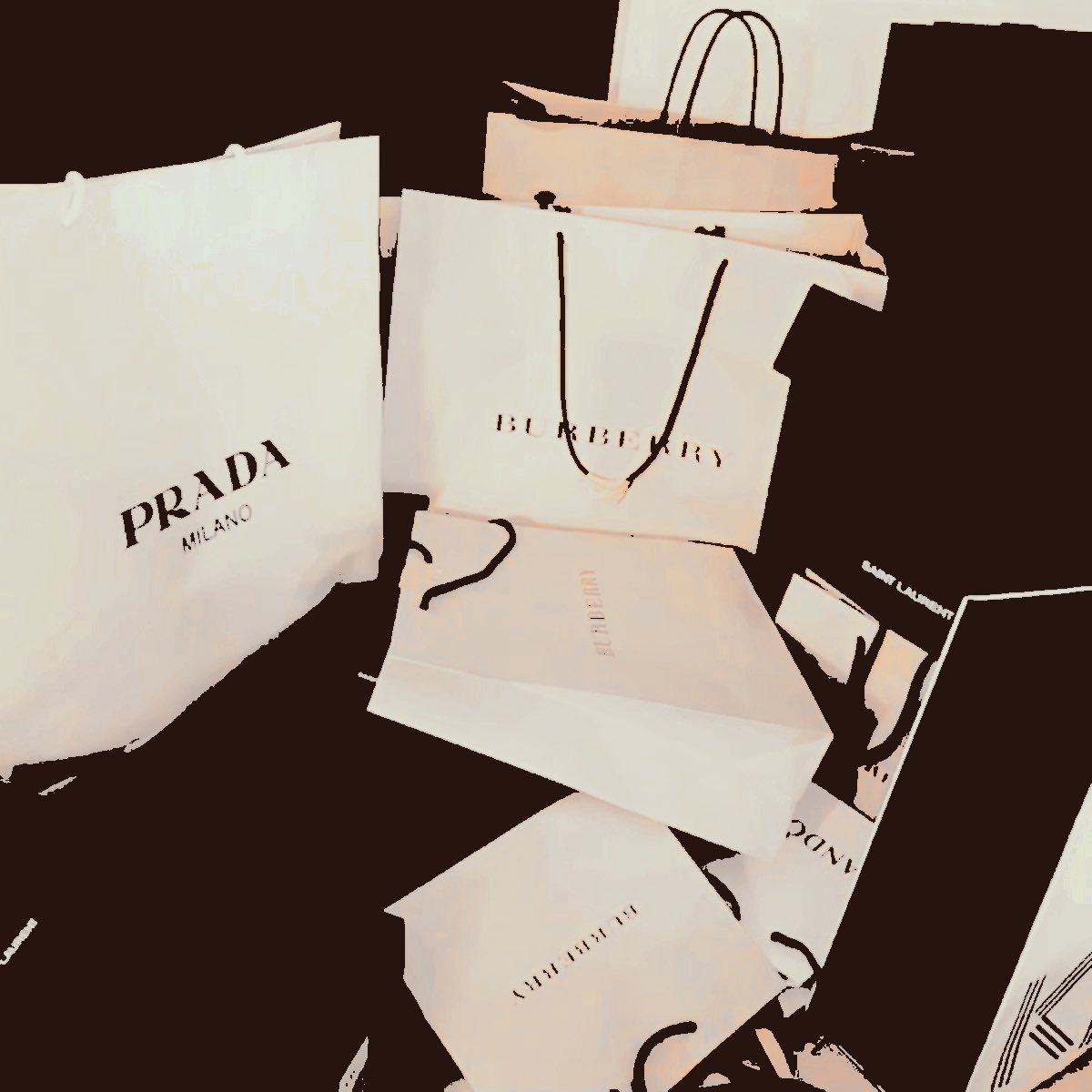 ptmcnepo's tweet photo. ᅠ
LASHES AND DIAMONDS , ATM MACHINES. BUY MYSELF ALL MY FAVOURITE THINGS.
ᅠ https://t.co/3iBFW6NbAw
