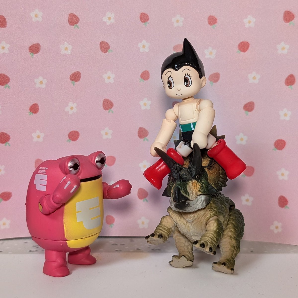 moonyfisher's tweet photo. アト○に間接つけてみた。掌も作りたいけどいつになることやら…😅 https://t.co/ISGJuTRN2b