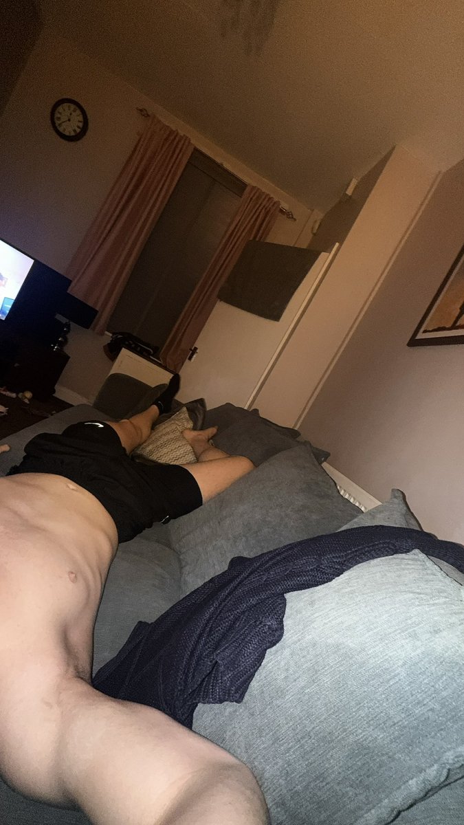 nxthsells's tweet photo. Sprawled out 😵‍💫 https://t.co/sRkgshTjAC