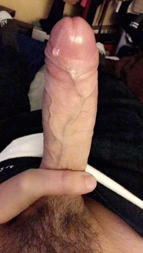 TaffyMarr's tweet photo. @Paras9638492332 @MrBubbleButsX @breedvaana @desixdolll @dldompakistani @evanbailey537 @xpunjabivers @harryinsask @sexyphysique16 @Itsbrownboii @jerry_desi @Ar87133Arbaz @nickjono121 @oheysunny @pakifagboy @rafaeslwkhung @Manni0038 @boy9_xxx @sumit523949 Saskatoon? What's the address? I'll bring my penis right over!😜🍆 https://t.co/pcIwuCtm66