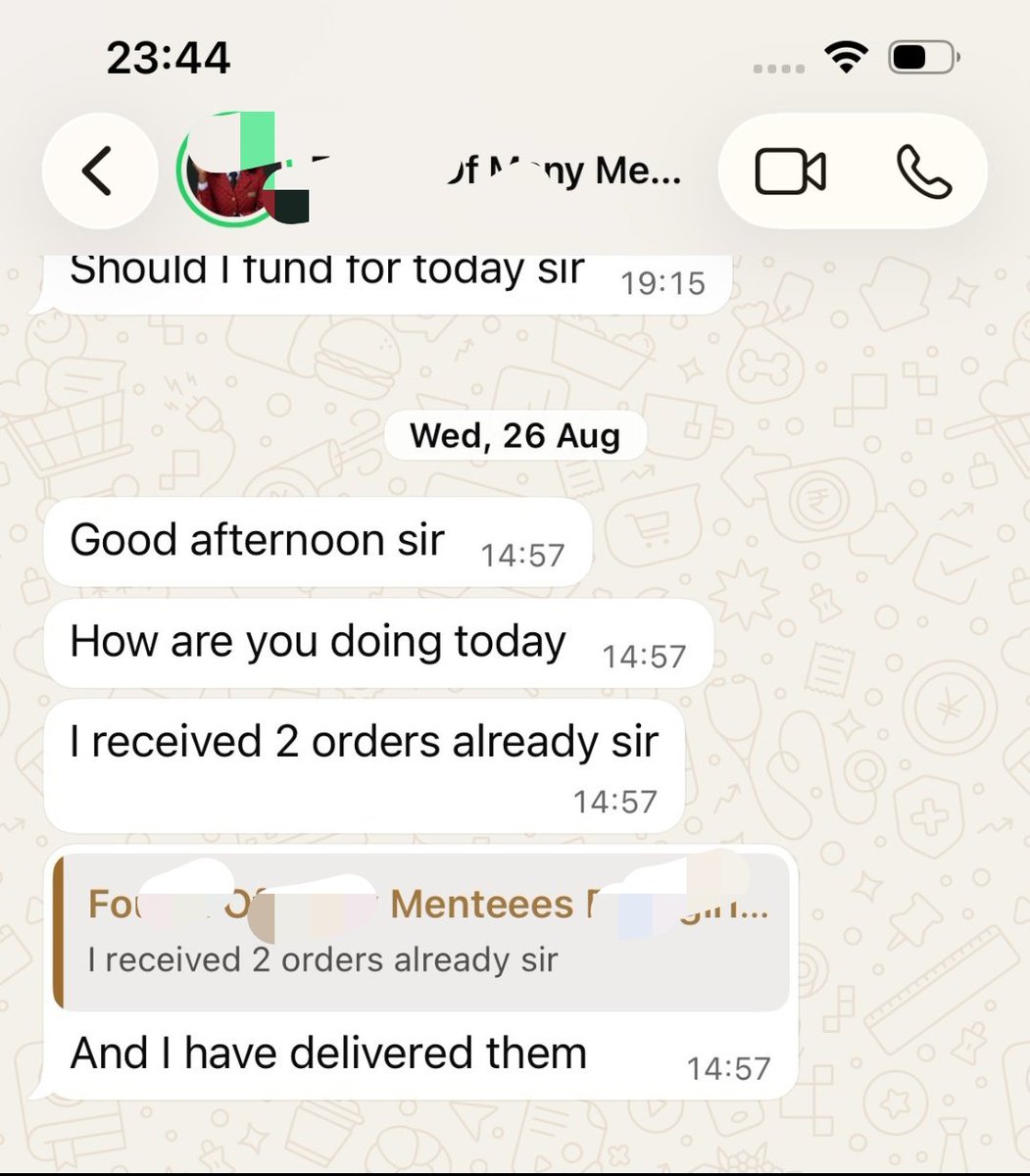 OpeyemiElcarson's tweet photo. This lady did over 500k last week

She reached out to me on TikTok to learn how to run E-com 

She got started

3 weeks after training, she got started with a product we researched together during the training

She launched her ads, receive &amp; delivered 3 orders in less than 24hrs https://t.co/0AkwQL2hOU