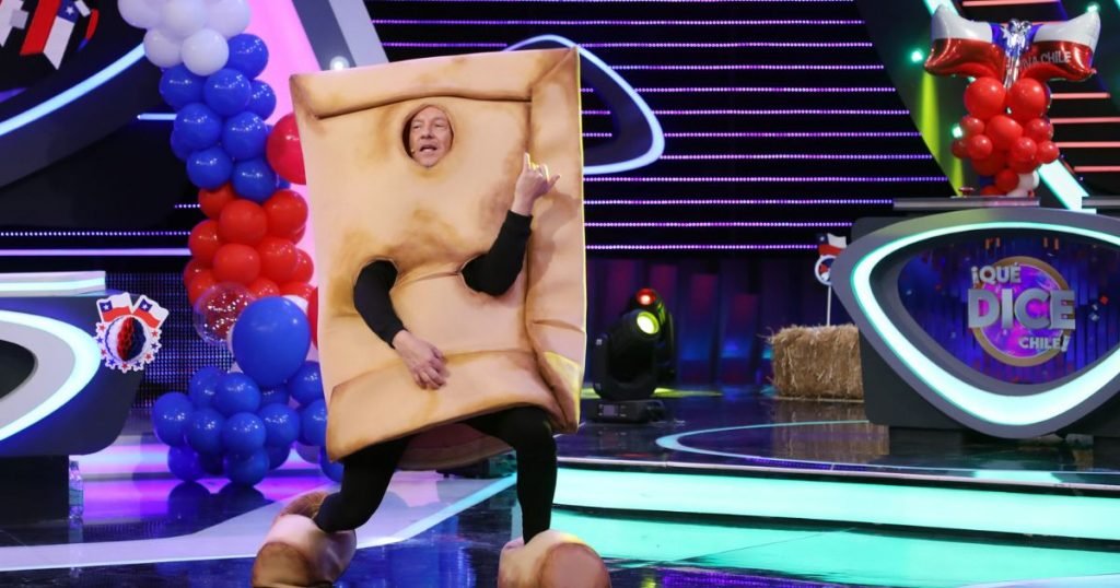 Jeferdoy's tweet photo. Ayer de volantin  y ahora empanada grande martin 
#QueDiceChile https://t.co/Qr9fmD9UJl