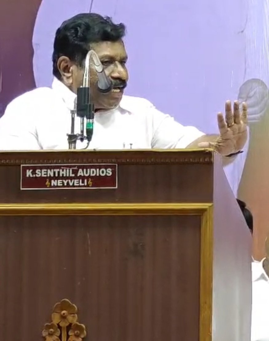 IInbadurai's tweet photo. கடலூர் தெற்கு மாவட்டம் நெய்வேலியில் மாவட்ட கழகச் செயலாளர் திரு.சொரத்தூர் ராஜேந்திரன் எம்எல்ஏ தலைமையில் நேற்று நடைபெற்ற பேரறிஞர் அண்ணாவின் 118 வது பிறந்தநாள் விழா பொதுக்கூட்டத்தில் கலந்து கொண்டு சிறப்புரையாற்றினேன்.

@AIADMKOfficial 

#HBDAnna118 #பேரறிஞர்அண்ணா
#Anna #aiadmk #எடப்பாடியார்
