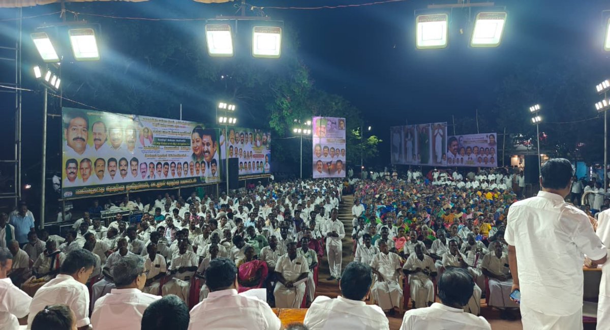 IInbadurai's tweet photo. கடலூர் தெற்கு மாவட்டம் நெய்வேலியில் மாவட்ட கழகச் செயலாளர் திரு.சொரத்தூர் ராஜேந்திரன் எம்எல்ஏ தலைமையில் நேற்று நடைபெற்ற பேரறிஞர் அண்ணாவின் 118 வது பிறந்தநாள் விழா பொதுக்கூட்டத்தில் கலந்து கொண்டு சிறப்புரையாற்றினேன்.

@AIADMKOfficial 

#HBDAnna118 #பேரறிஞர்அண்ணா
#Anna #aiadmk #எடப்பாடியார்