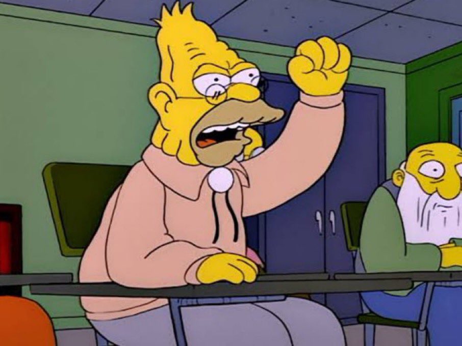 SoySimpsonito's tweet photo. ¡Ya den el maldito grito!
#VivaMéxico https://t.co/8Ht0chjomp