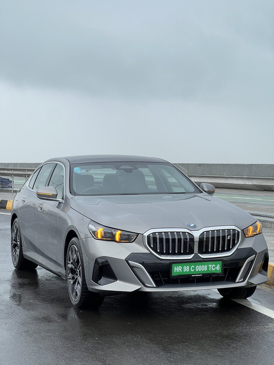 Parth_Go's tweet photo. Spent a few days driving the new BMW i5 LWB. What a package. It’s great to drive, has an excellent cabin, lots of space and even the suspension is tuned really well for Indian roads. At Rs. 84 Lakh, On-Road Mumbai, it’s going to find a lot of takers. BMW is killing it with their EVs.
