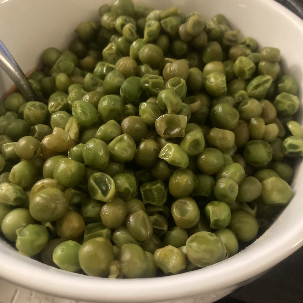 907Britt's tweet photo. Must be working too hard again since I am eating a pound of frozen Winco peas with soy sauce for dinner at 10pm. At least I took the time to steam them. https://t.co/O8vaMZ0v9t