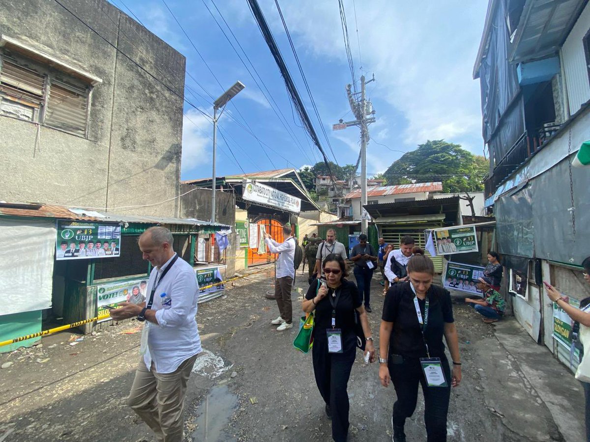 EUinthePH's tweet photo. The EU Delegation, in Team Europe with several Embassies, followed on the ground the first parliamentary elections in BARMM. A key step in its political transition and the peace process in Mindanao! 

We look forward to continuing our support for BARMM! 🇪🇺🇵🇭 https://t.co/1oXm8sNHem
