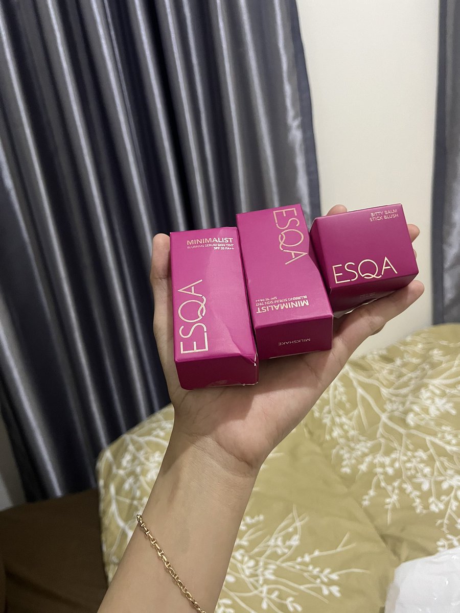 bububijyjw's tweet photo. 6. new skintint esqa shade milkshake 80k ajaaa ada 2 https://t.co/vmFdp9PIT0
