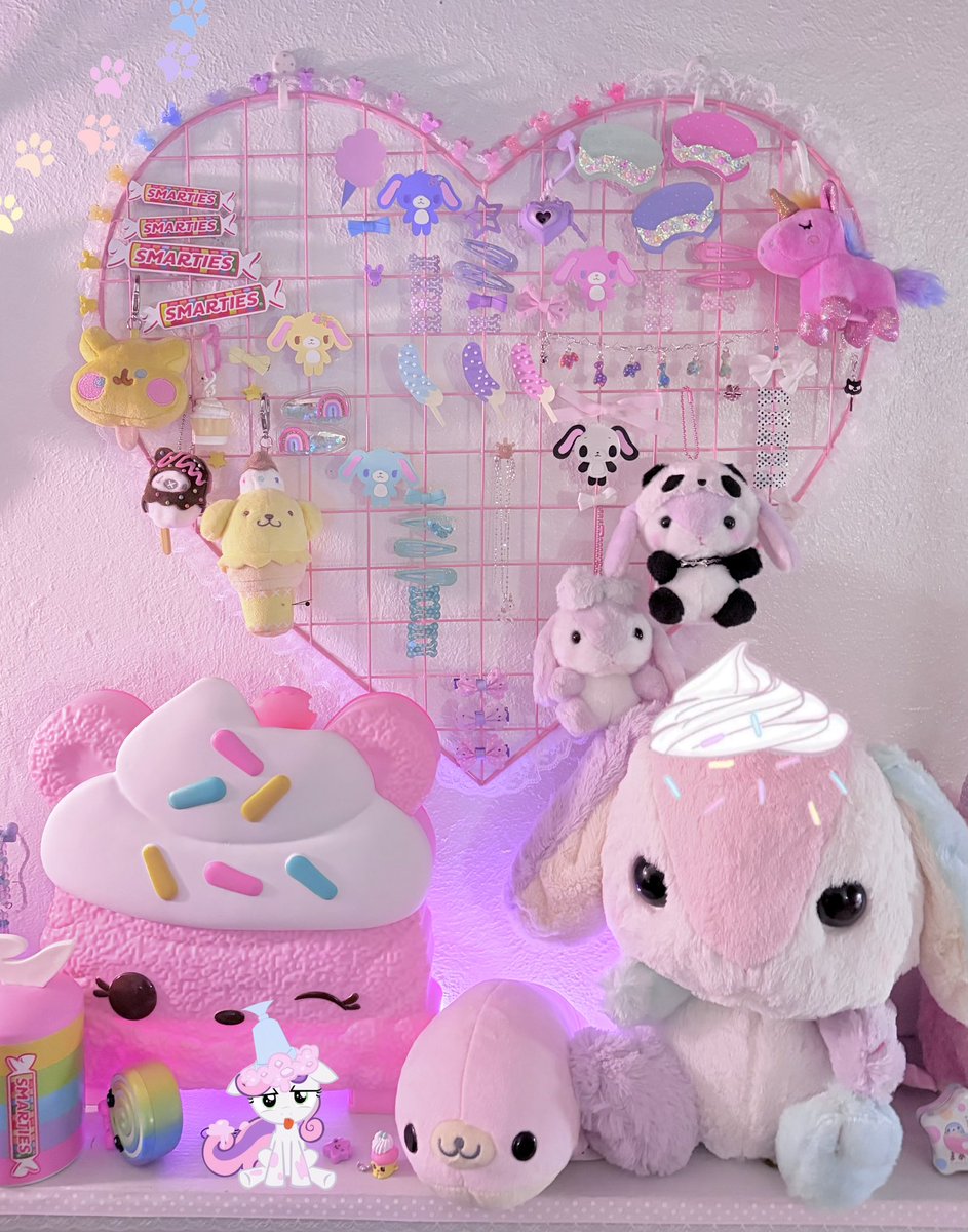 toyboxbun's tweet photo. i need more clips🍭 https://t.co/Mz4dPsmk8J