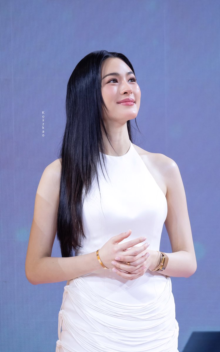 Koiiz9's tweet photo. ☺️👋🏻🤏🏻🫶🏻

EUCERIN SPOTLESS WITH LINGLING 
#EucerinNO1BrighteningCelebrationXLingLing 
#LinglingKwong #หลิงหลิงคอง‌ https://t.co/4PJkoYquYs