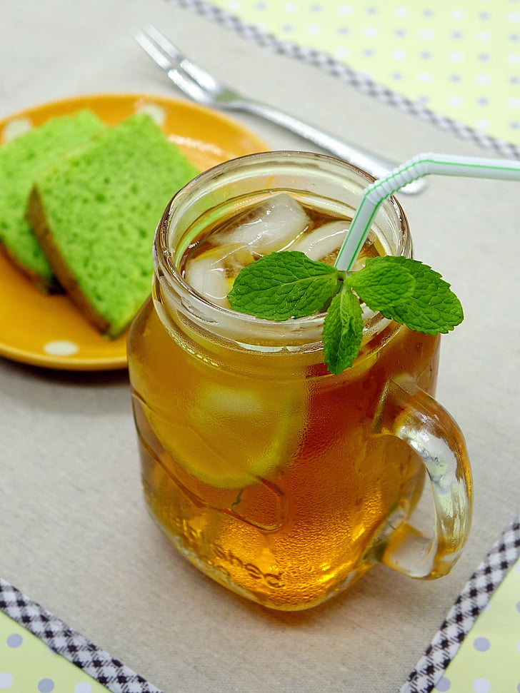 penne608639's tweet photo. Make refreshing iced peach green tea in 2 mins! Steep green tea bag, muddle a ripe peach, add ice and a splash of honey – perfect sunny-day sip! ， https://t.co/dxdWNeAORd