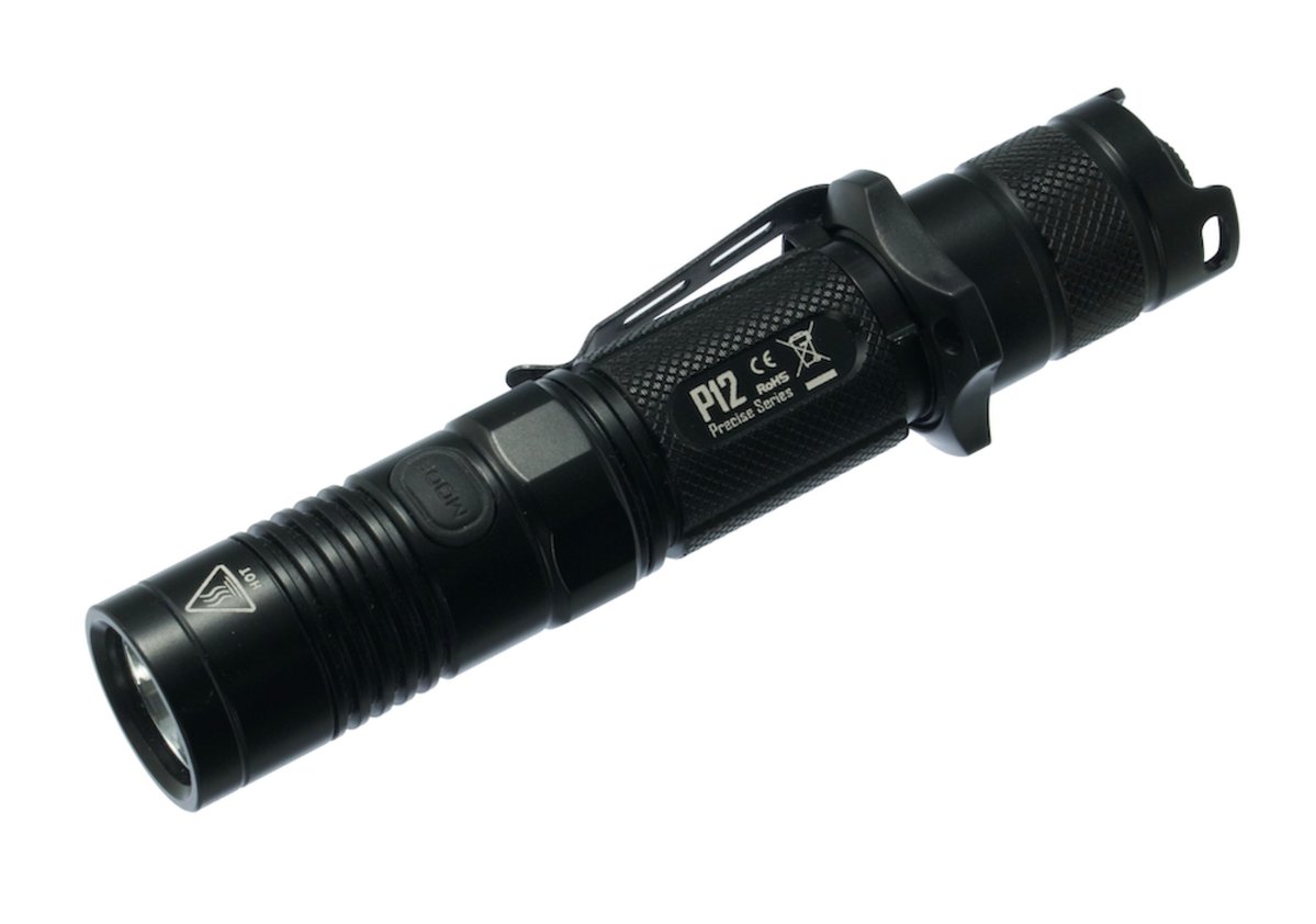 dsiclub3's tweet photo. CREE社最新XM-L2 T6 LEDを使用し最大950ルーメン、ストロボなど #多機能LEDライト。超高輝度ライトは持っていると熱くなりすぎる！800〜1000ルーメンが扱いやすく明るさも十分！価格￥8900 （税込）◎#ナイトコア（NITECORE）P12･950ルーメン #タクティカルLEDライト　https://t.co/8pt1DadqJt https://t.co/1g1iaiO4ql