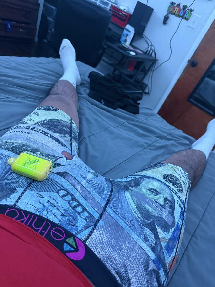 Joseyamq's tweet photo. HMU if u have #ethikas or #PSD send me pics https://t.co/fvzQkvR4hG