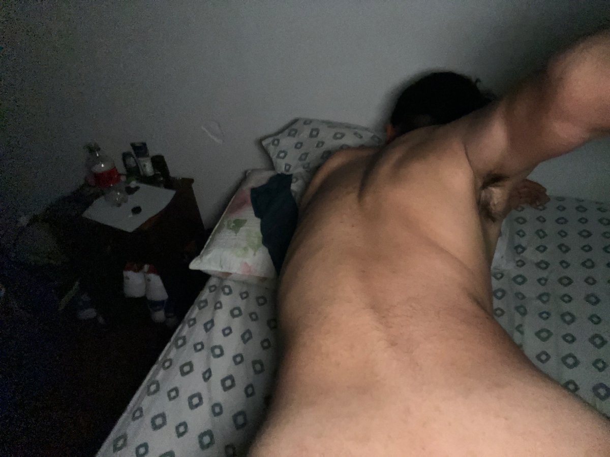 _zzhirr's tweet photo. Qué harías con esta vista?🍑🔥
#twink #gay #CuloTragón #pasivo #chile #mlm https://t.co/txsmBmCBD5